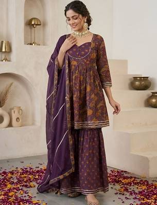 Women Paisley Printed Regular Gotta Patti Pure Cotton Kurta with Sharara & With Dupatta 5