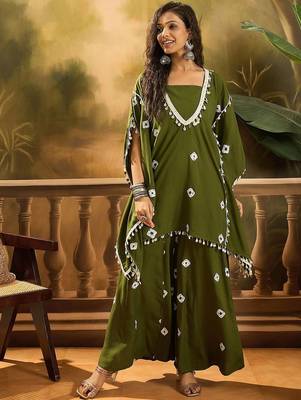 Bandhej Printed Kaftan Tube Top With Sharara 1