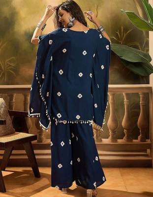 Bandhej Printed Kaftan Tube Top & Sharara Set 5