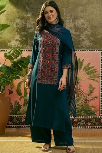 Printed Round Neck Kurta & Palazzos With Dupatta