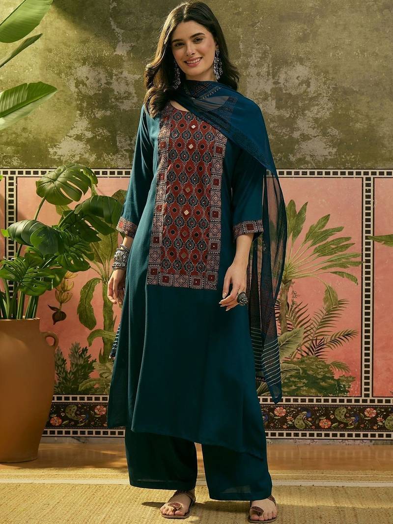 Printed Round Neck Kurta & Palazzos With Dupatta