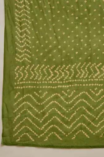 Printed Round Neck Kurta Trousers & Dupatta