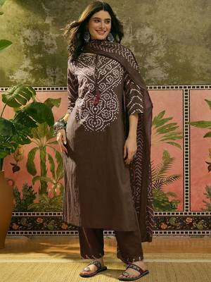 Printed Pure Cotton Round Neck Kurta & Trousers With Dupatta 1
