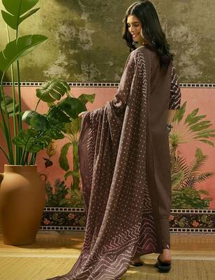 Printed Pure Cotton Round Neck Kurta & Trousers With Dupatta 6
