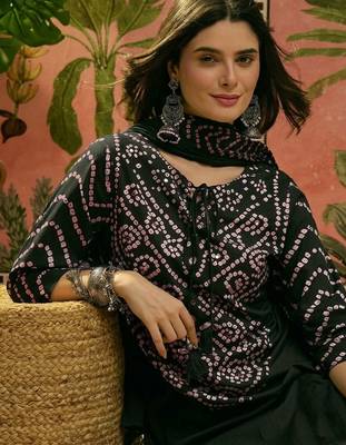 Printed Pure Cotton Round Neck Kurta & Trousers With Dupatta 2