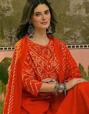 Printed Pure Cotton Round Neck Kurta & Trousers With Dupatta 2