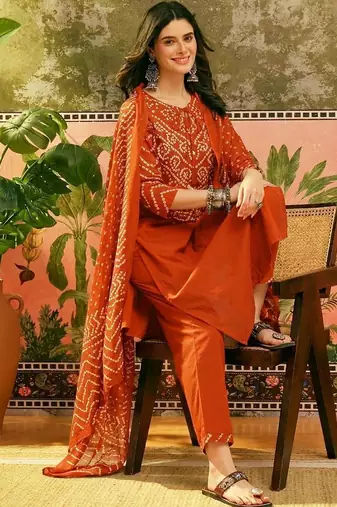Printed Pure Cotton Round Neck Kurta & Trousers With Dupatta
