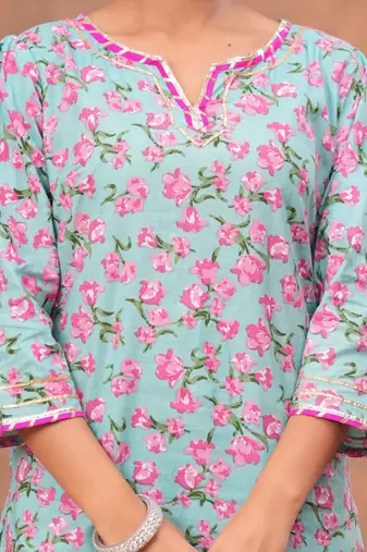 Women Floral Printed V-Neck Gotta Patti Pure Cotton Kurta with Sharara & Dupatta