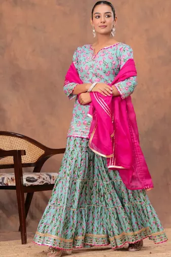 Women Floral Printed V-Neck Gotta Patti Pure Cotton Kurta with Sharara & Dupatta