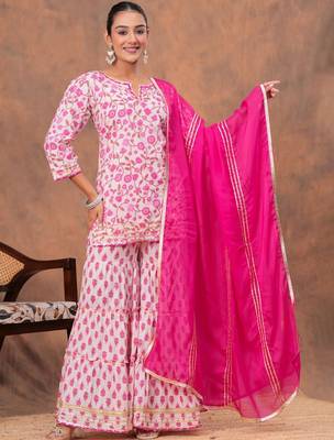 Women Floral Printed Pure Cotton Kurti with Sharara & Dupatta 3