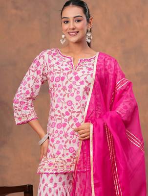 Women Floral Printed Pure Cotton Kurti with Sharara & Dupatta 6