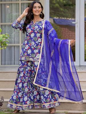 Women Floral Printed Pure Cotton Kurta with Sharara & Dupatta 7