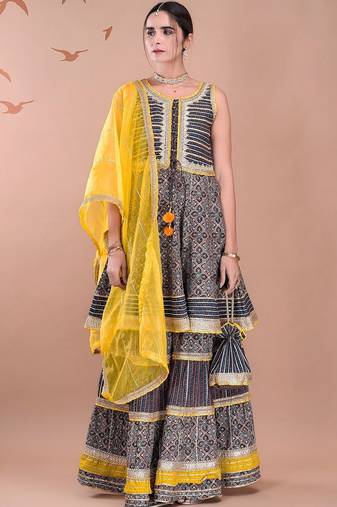 Women Ethnic Motifs Printed Tiered Gotta Patti Kurta With Sharara And Dupatta