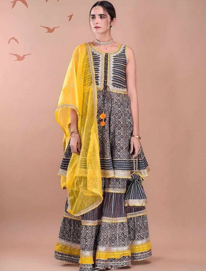Women Ethnic Motifs Printed Tiered Gotta Patti Kurta With Sharara And Dupatta