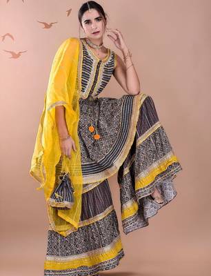 Women Ethnic Motifs Printed Tiered Gotta Patti Kurta With Sharara And Dupatta 4