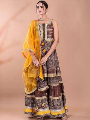 Women Ethnic Motifs Printed Tiered Gotta Patti Kurta With Sharara And Dupatta 1