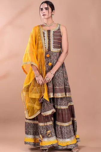 Women Ethnic Motifs Printed Tiered Gotta Patti Kurta With Sharara And Dupatta