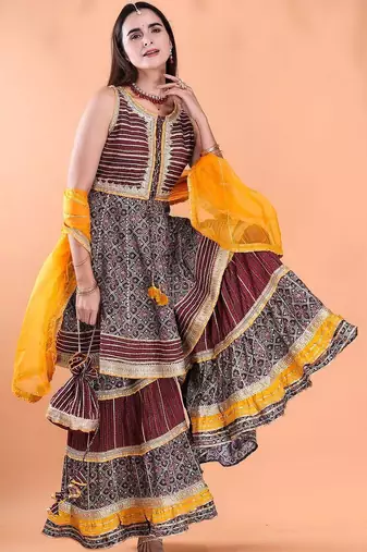 Women Ethnic Motifs Printed Tiered Gotta Patti Kurta With Sharara And Dupatta