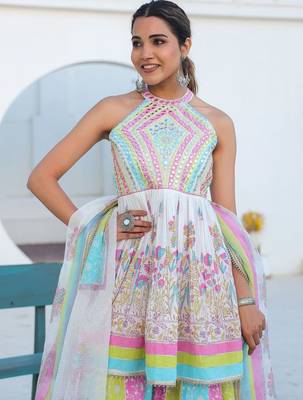 Women Ethnic Motifs Printed Mirror Work Pure Cotton Kurta with Sharara and Dupatta 4