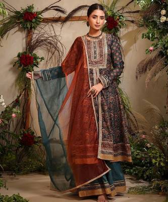 Women Ethnic Motifs Embroidered Anarkali Kurta With Sharara And Dupatta 1