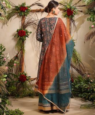 Women Ethnic Motifs Embroidered Anarkali Kurta With Sharara And Dupatta 5