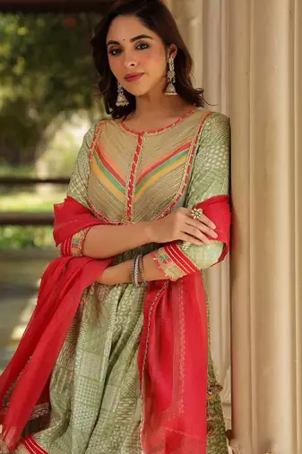 Women Printed Tiered Gotta Patti Kurta with Sharara and Dupatta