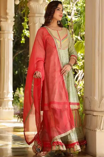 Women Printed Tiered Gotta Patti Kurta with Sharara and Dupatta