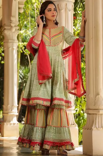 Women Printed Tiered Gotta Patti Kurta with Sharara and Dupatta