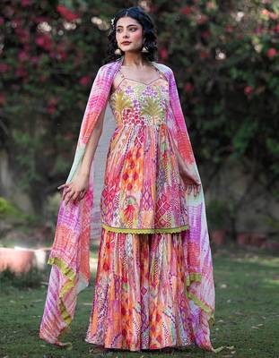 Women Ethnic Motifs Embroidered Pure Cotton Kurta With Sharara And Dupatta 3