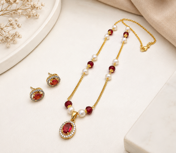Red crystal & pearl pendant necklace and earrings jewellery set oval cz pendant, pearl beaded gold-tone finish. 2