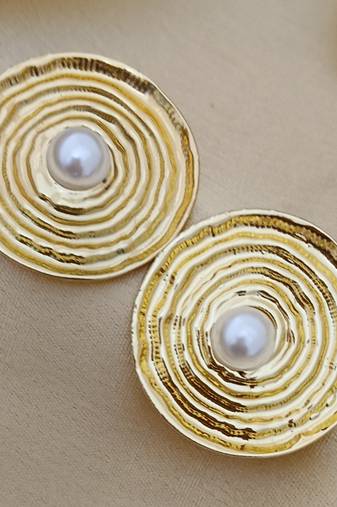 18k gold plated stainless steel anti tarnish pearl round earrings set