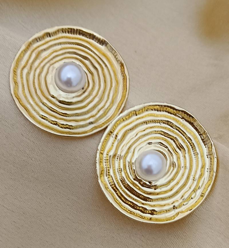 18k gold plated stainless steel anti tarnish pearl round earrings set