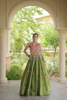 Green Cotton Navratri Readymade Lehenga Choli with Thread Embroidery Work 4