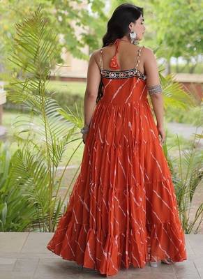 faux georgette laheriya print gown with kutchi patch work  12 meter flair sleeveless navratri garba gown  2