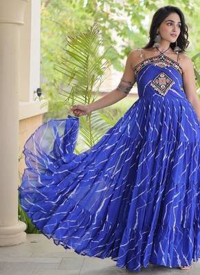 faux georgette laheriya print gown with kutchi patch work  12 meter flair sleeveless navratri garba gown  3