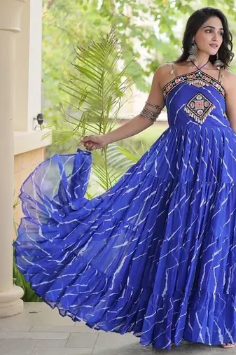 faux georgette laheriya print gown with kutchi patch work  12 meter flair sleeveless navratri garba gown 