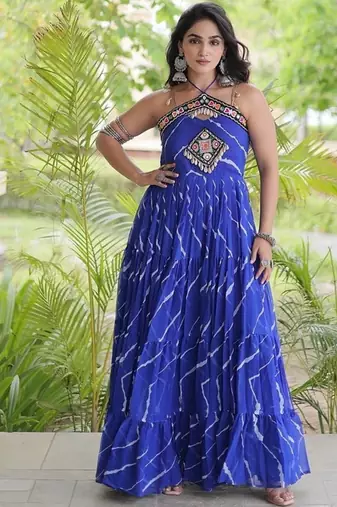 faux georgette laheriya print gown with kutchi patch work  12 meter flair sleeveless navratri garba gown 