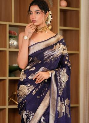 vasudha embrace timeless elegance with our vasudha saree handloom 3