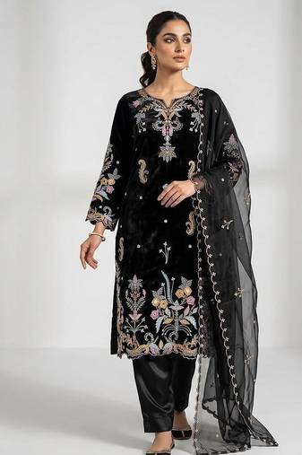 Black Color Embroidery Work Silk blend Salwar Suit