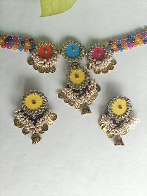 handcrafted multicolour fabric kundan & pearl coin choker set 2