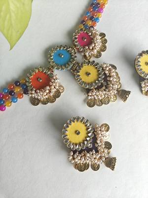  handcrafted multicolour fabric kundan & pearl coin choker set 3