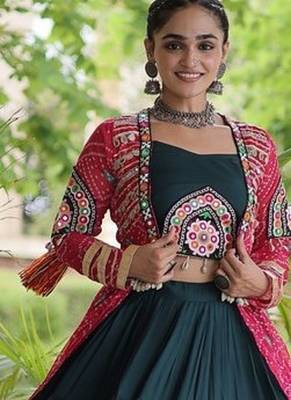 Lehenga Choli with Bandhani Print Kutchi Patch Work Shrug with 12M Flair Frill Lehenga-Free size stitched  5