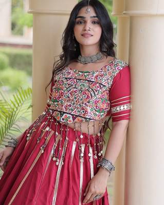 Reyon Gamthi Mirror Work Lehenga Choli Gota Patti Lace Double Ghera 5M Flair Gujarati Navratri Garba Wear 4