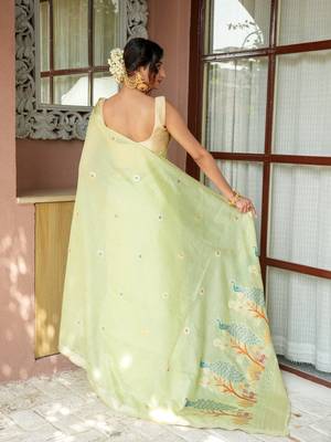 chitra handloom cotton blend saree with zari motifs & pallu  5