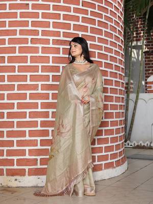 green shimmer handloom cotton blend saree floral print (sfhcs324) 2