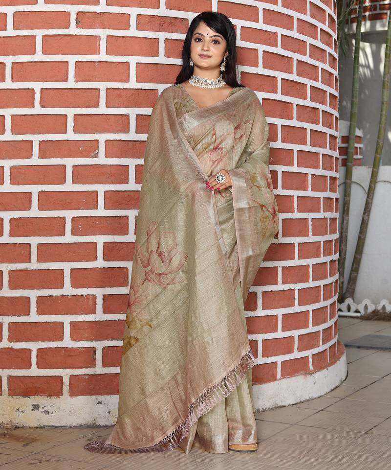 green shimmer handloom cotton blend saree floral print (sfhcs324)