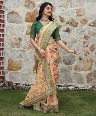 beige shimmer handloom cotton blend saree tonal floral print (sfhcs319) 2