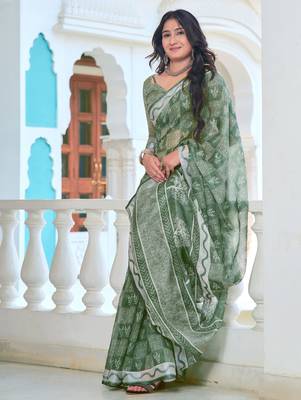 green cotton blend saree with floral print 4