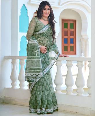 green cotton blend saree with floral print 5