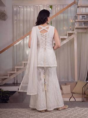 White floral embroidered kurta palazzo set with dupatta 4